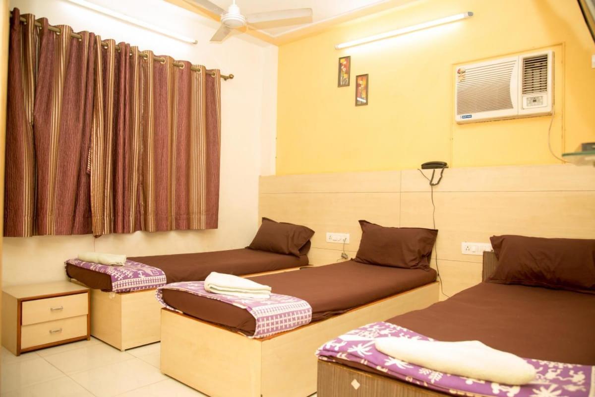 Srujan Sarai Service Apartment Mumbai Exteriör bild